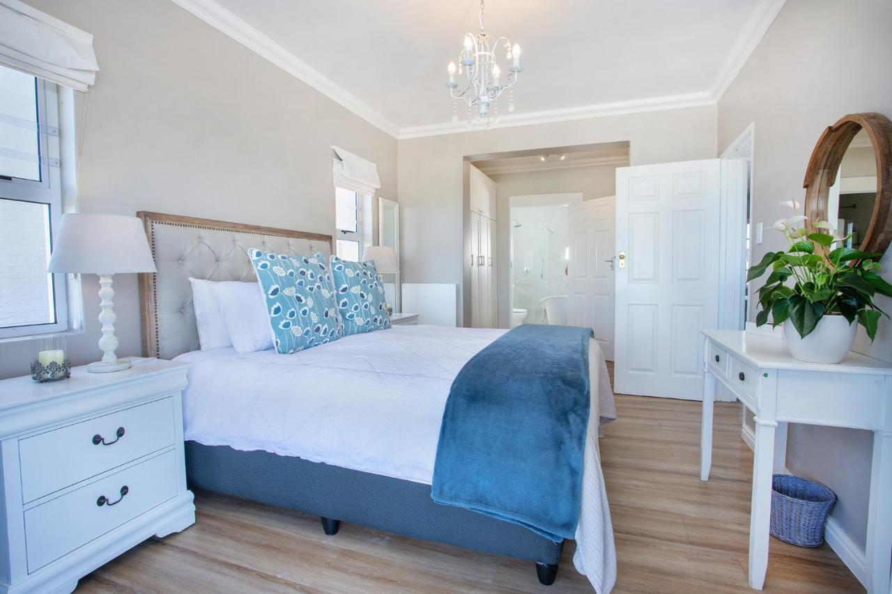 Seapearl Oceanfront Villa And Cottage Hermanus Extérieur photo