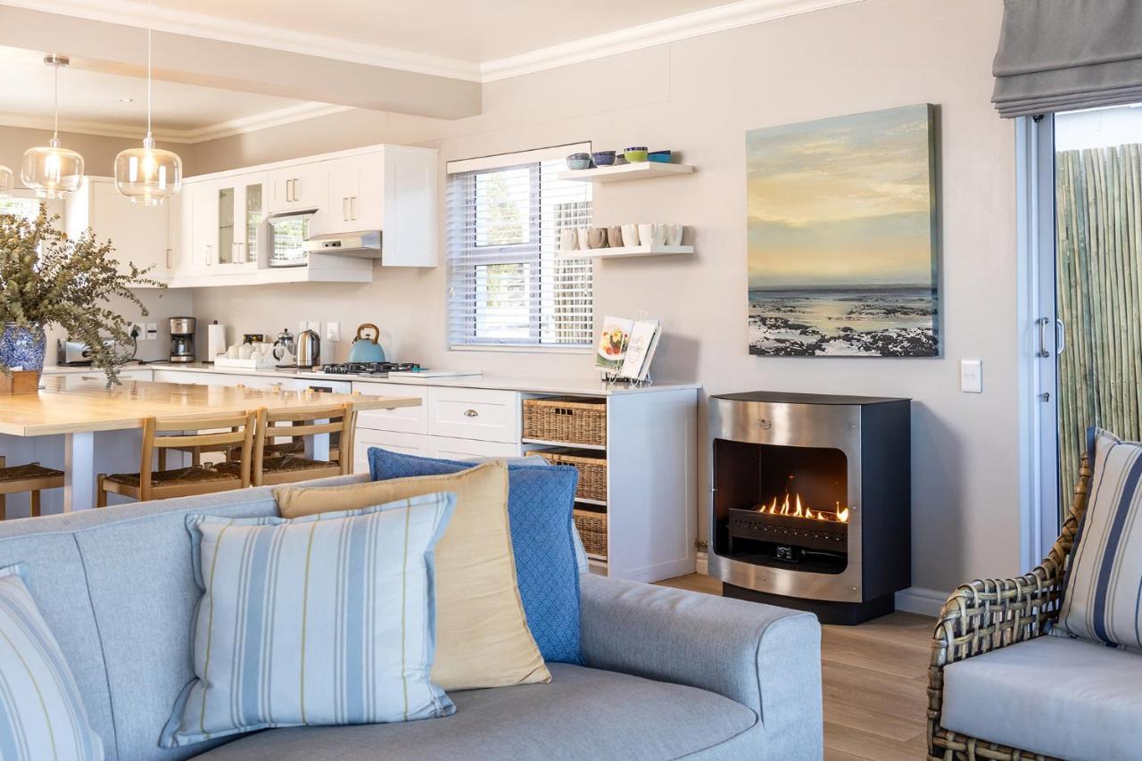 Seapearl Oceanfront Villa And Cottage Hermanus Extérieur photo