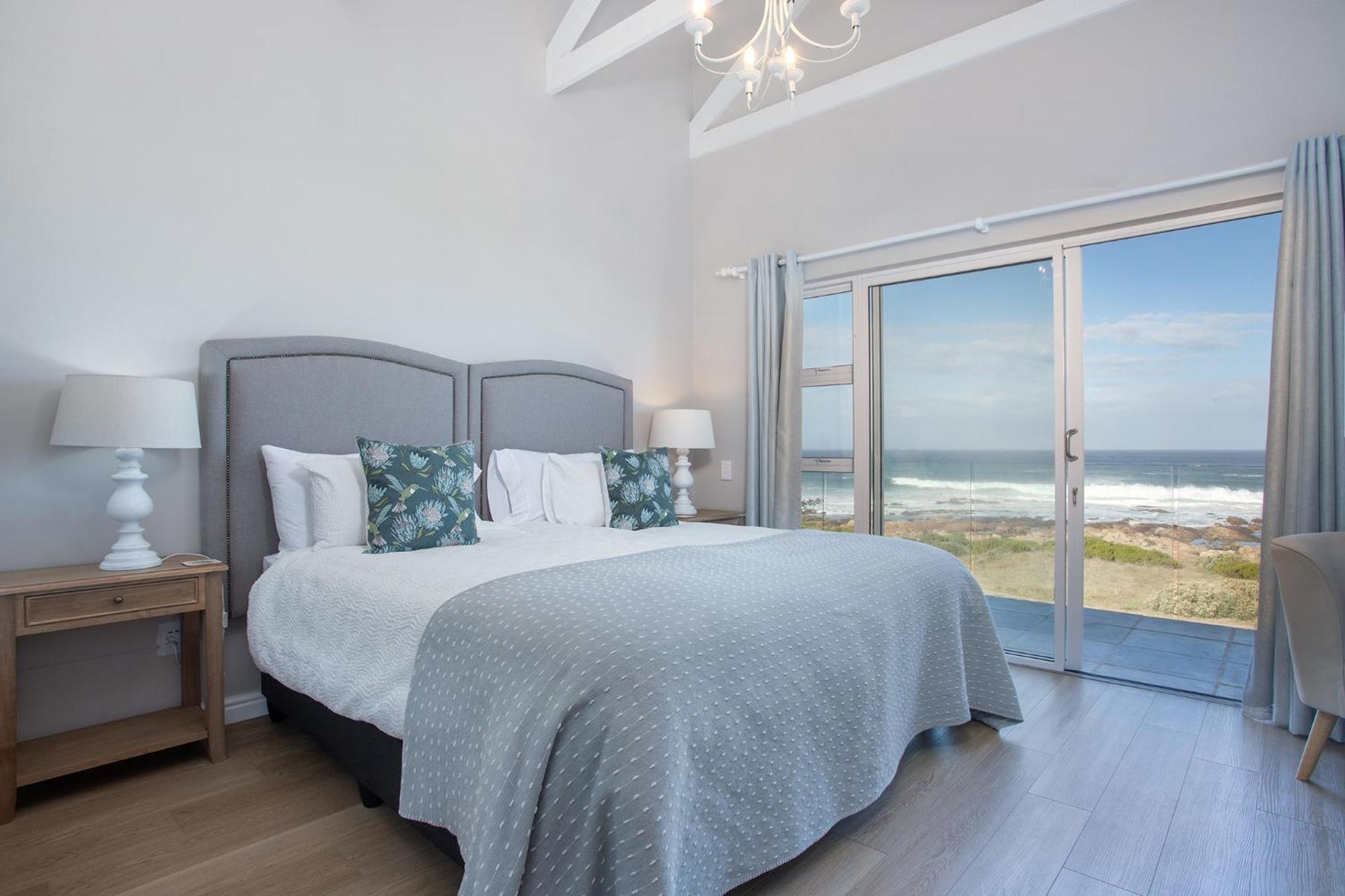 Seapearl Oceanfront Villa And Cottage Hermanus Extérieur photo